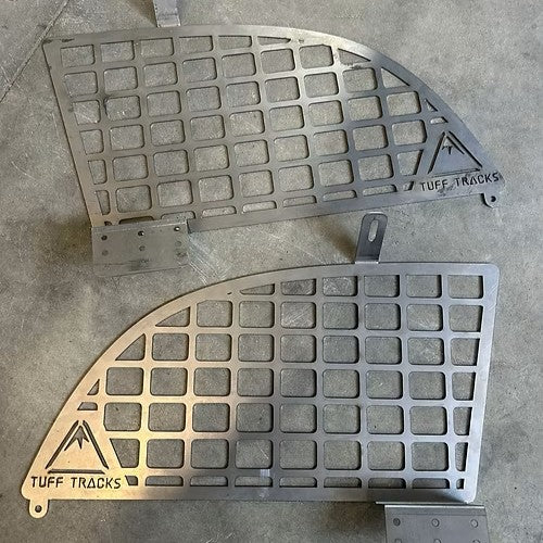 Kit window grilled